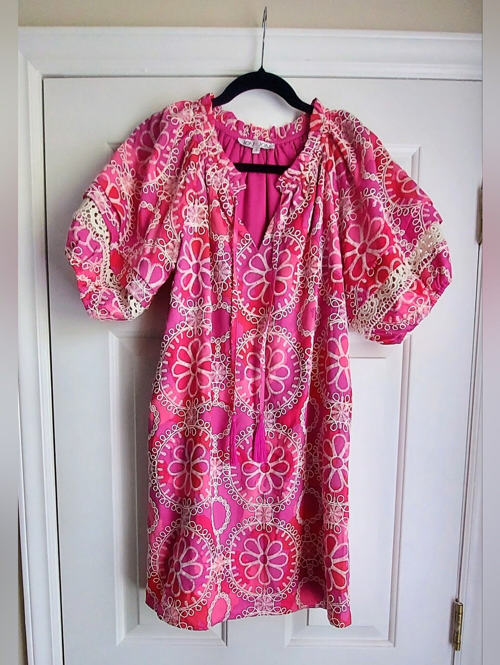 JOY JOY NWT Cosmos Hot Pink Embroidered Dress With Lace Trim
